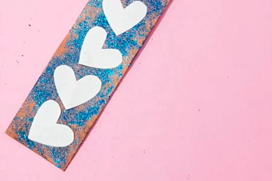 glitter glue for kids crafts