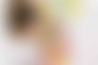 What are some activities to encourage critical thinking in preschoolers?