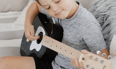 What are some good topics for preschool songwriting?
